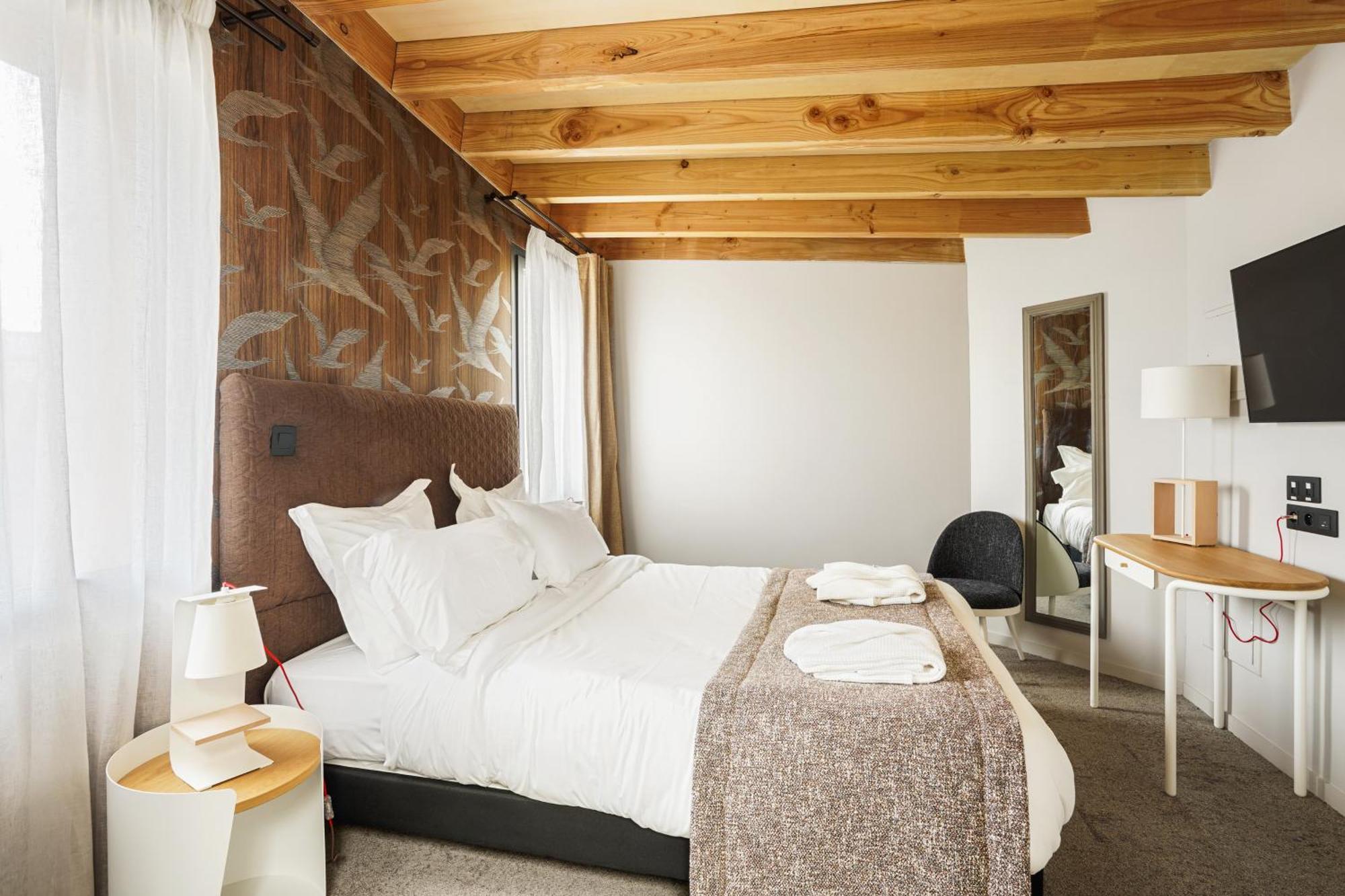 Domaine De L'Epau Eco-Resort Yvré-lʼÉvêque Екстериор снимка
